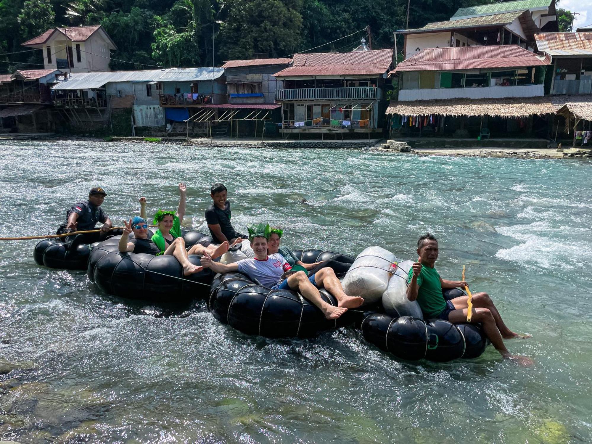 Green Travelodge Bukit Lawang Kültér fotó
