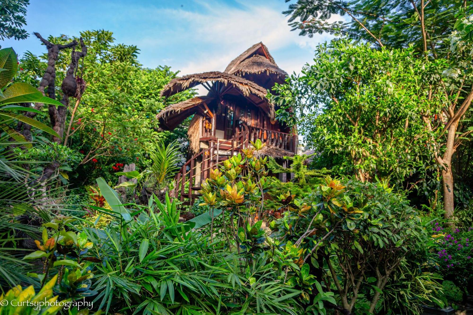Green Travelodge Bukit Lawang Kültér fotó